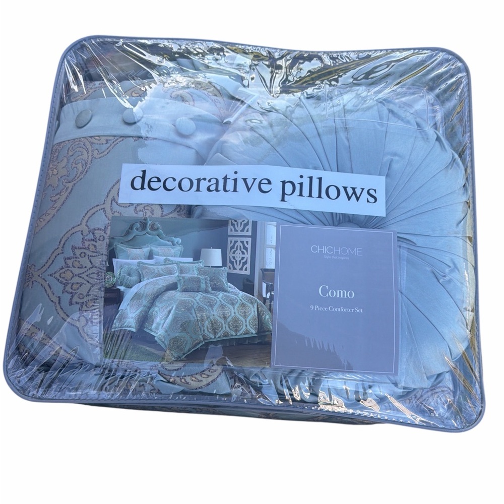 Como Blue Decorative Pillow Set